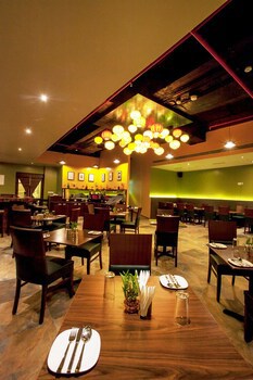 Hotel Mumbai House Airoli Navi Mumbai