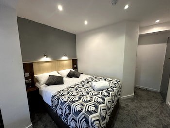 Gainsborough Lodge