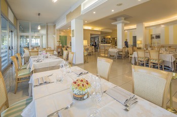 Hotel Ristorante Continental galeri fotoğrafı