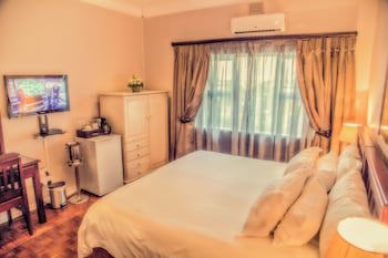 Nauntons Guest House