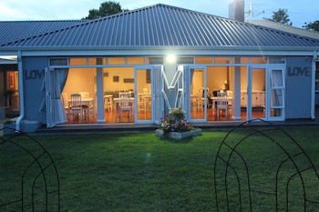 Nauntons Guest House