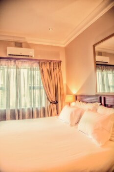 Nauntons Guest House