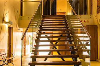 Seasons Sport And Spa