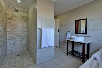 Seasons Sport And Spa