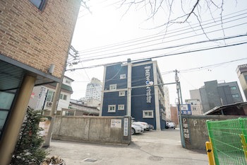 Beewon Guest House - Hostel