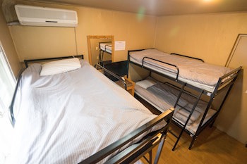 Beewon Guest House - Hostel