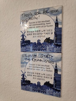 Beewon Guest House - Hostel