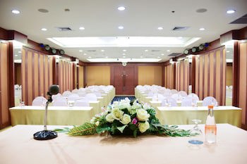 The Color Living Hotel