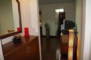 Bs Court Boutique Residence