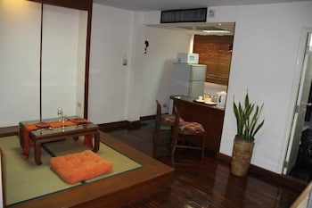 Bs Court Boutique Residence