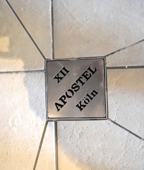 XII Apostel Hotel Albergo galeri fotoğrafı