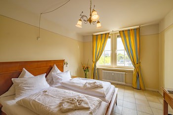XII Apostel Hotel Albergo galeri fotoğrafı