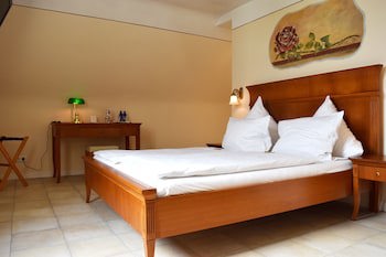 XII Apostel Hotel Albergo galeri fotoğrafı
