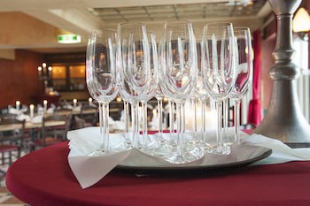XII Apostel Hotel Albergo galeri fotoğrafı