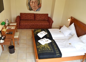 XII Apostel Hotel Albergo galeri fotoğrafı