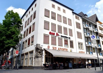 XII Apostel Hotel Albergo fotoğrafı