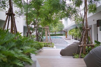 Chern Bangkok