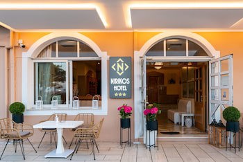 Nirikos Hotel