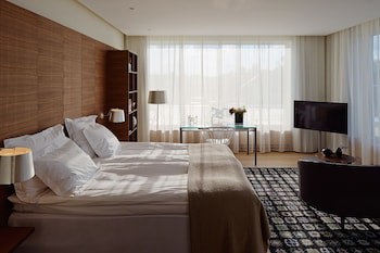 Pm & Vanner Hotel