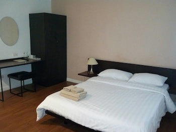 G9 Bangkok