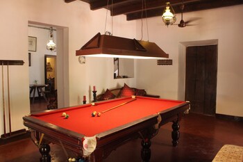 Granpa's Inn Hotel Bougainvillea