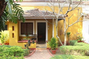 Granpa's Inn Hotel Bougainvillea