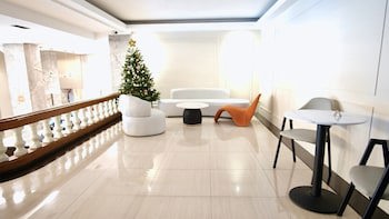Boss Mansion