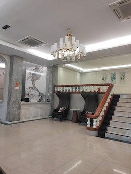 Boss Mansion