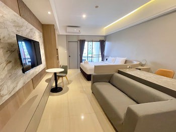 Boss Mansion