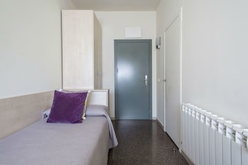 Albergue Residencia Universitaria Los Abedules - Campus Accommodation