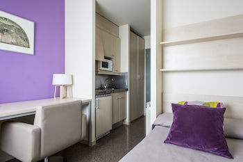 Albergue Residencia Universitaria Los Abedules - Campus Accommodation