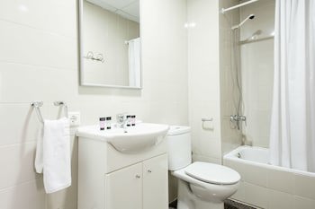 Albergue Residencia Universitaria Los Abedules - Campus Accommodation