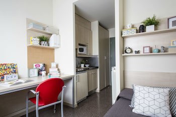 Albergue Residencia Universitaria Los Abedules - Campus Accommodation
