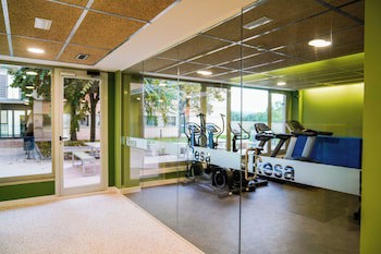Albergue Residencia Universitaria Los Abedules - Campus Accommodation