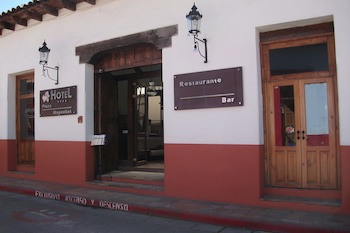 Hotel Plaza Magnolias