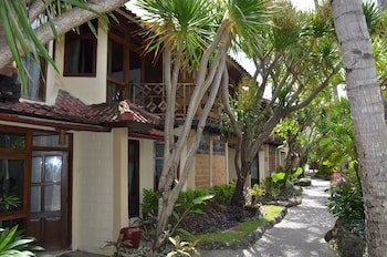 Gazebo Beach Hotel