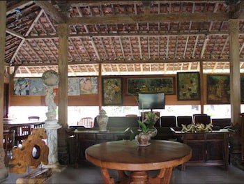 Gazebo Beach Hotel