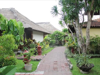 Gazebo Beach Hotel
