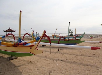 Gazebo Beach Hotel