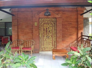 Gazebo Beach Hotel