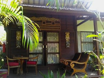 Gazebo Beach Hotel