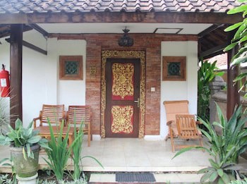 Gazebo Beach Hotel