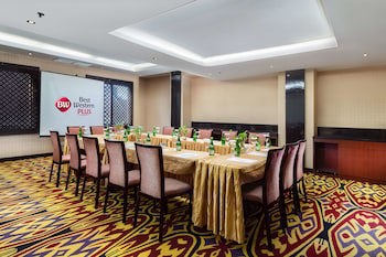 Best Western Plus Makassar Beach
