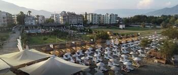 Unluselek Hotel