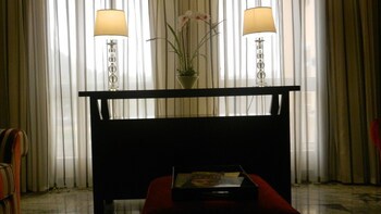 Amor Hotels