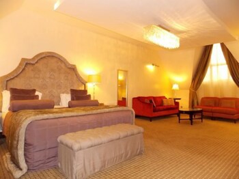 Amor Hotels