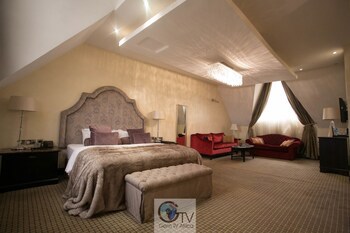 Amor Hotels