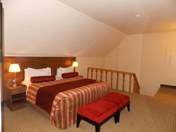 Amor Hotels