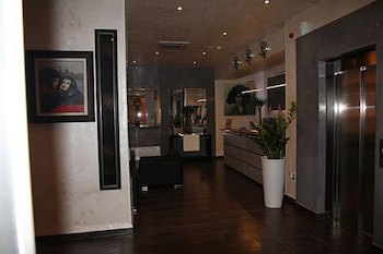 Abc Hotel