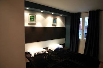 Abc Hotel